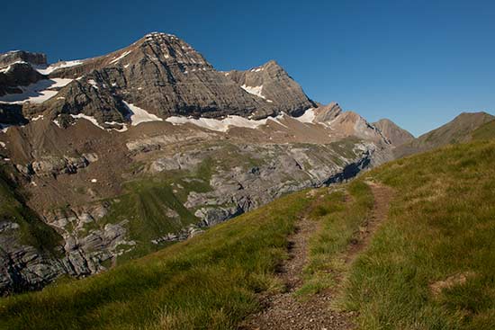 randonnée en famille dans les pyrénées