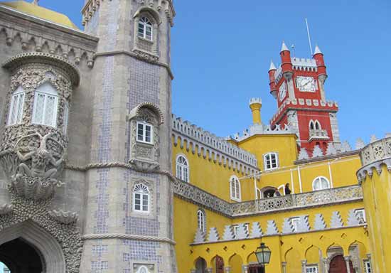 palais-de-pena-sintra-portugal