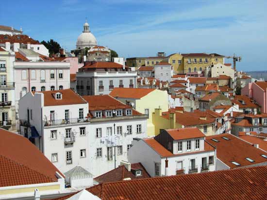 quartier-alfama-lisbonne portugal