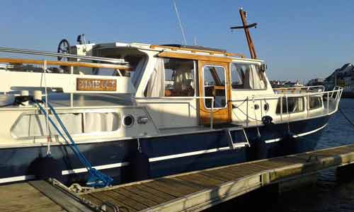 Hébergement-insolite-bateau-Bretagne-en-famille
