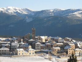 station de ski avec garderie pour bébé pyrenees