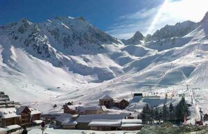 station-de-ski-avec-garderie-pyrénées
