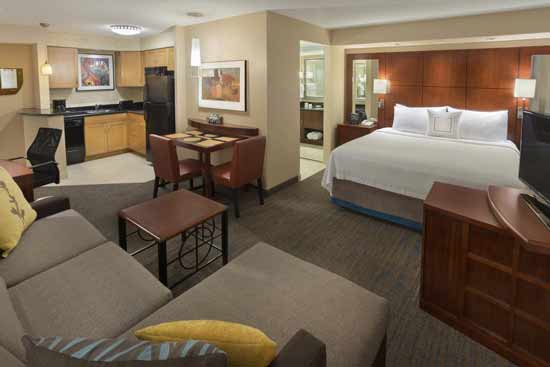 hotel-familial-toronto