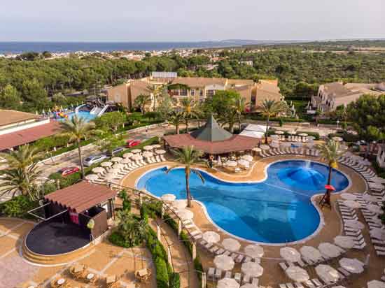 apparthotel-club-vacances-famille-minorque