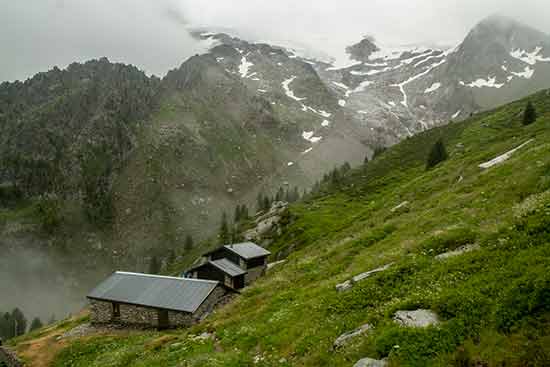 tour-du-mont-blanc-en-famille-suisse