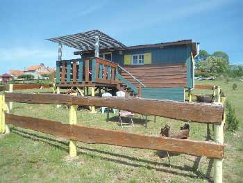 location-insolite-en-famille-auvergne