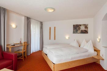 hotel-pour-famille-saas-fee