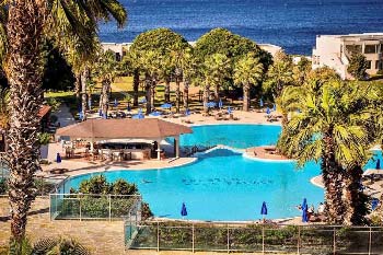 hotel-famille-rhodes-en-bord-de-mer