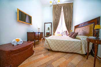hotel-en-famille-naples