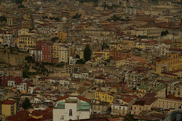 visiter-naples-en-famille-avec-enfants