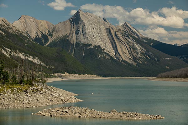 Lac-Medicine-canada