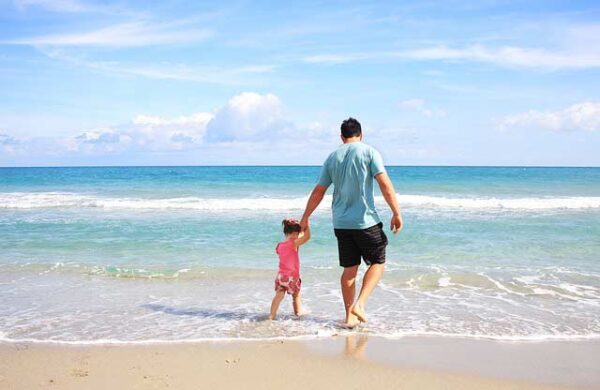 la-mer-en-famille